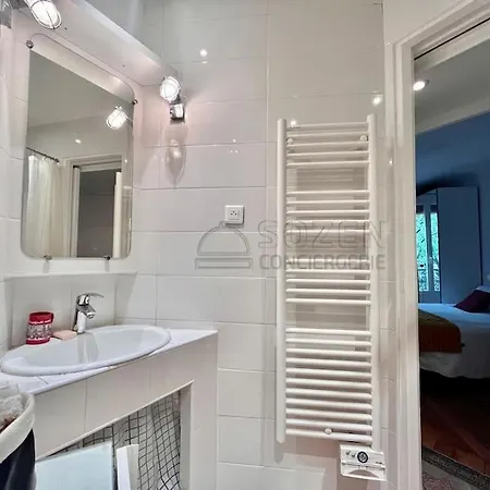 Le Montmartre 18 Apartment Paris